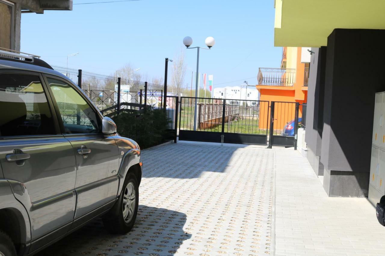 Сем. Павлови Obzor Exteriör bild